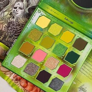 Oden's Eye - Hela Eyeshadow Palette